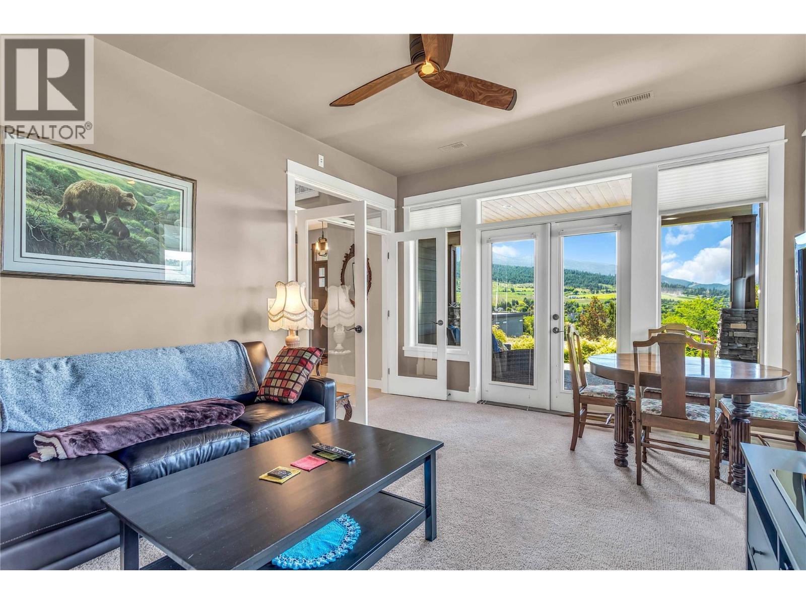 8780 Braeburn Drive, Coldstream