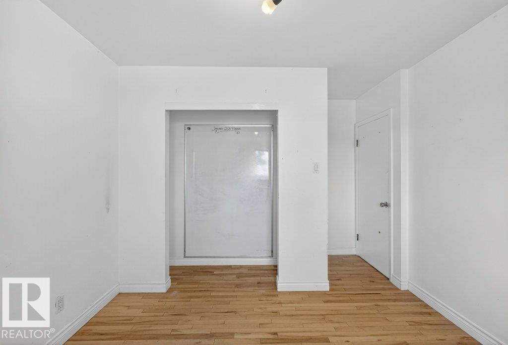 10316 42 ST E NW - 30