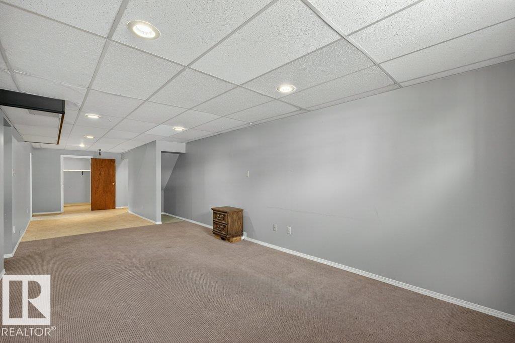 10316 42 ST E NW - 39