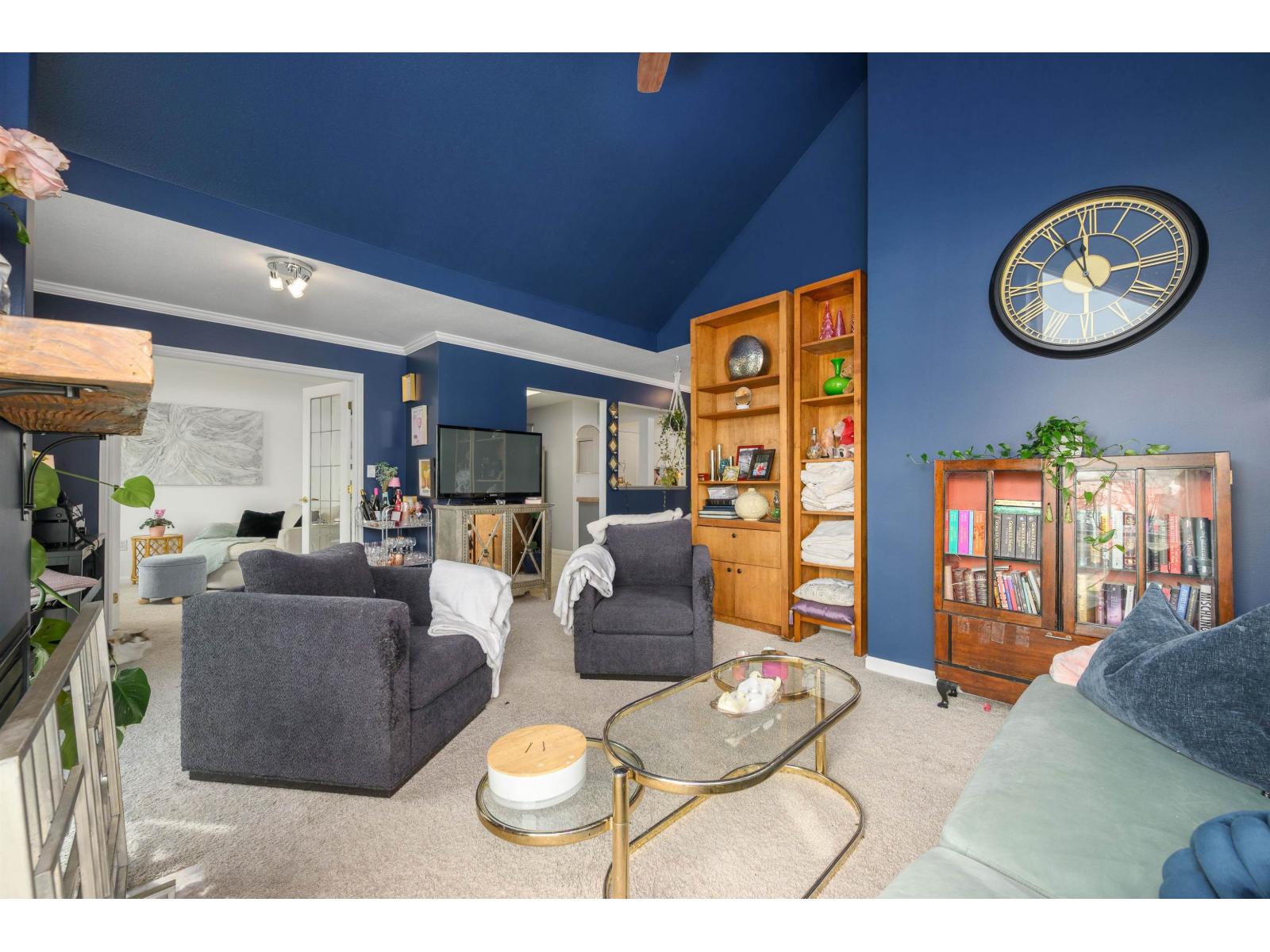 304 33150 4TH AVENUE, Mission