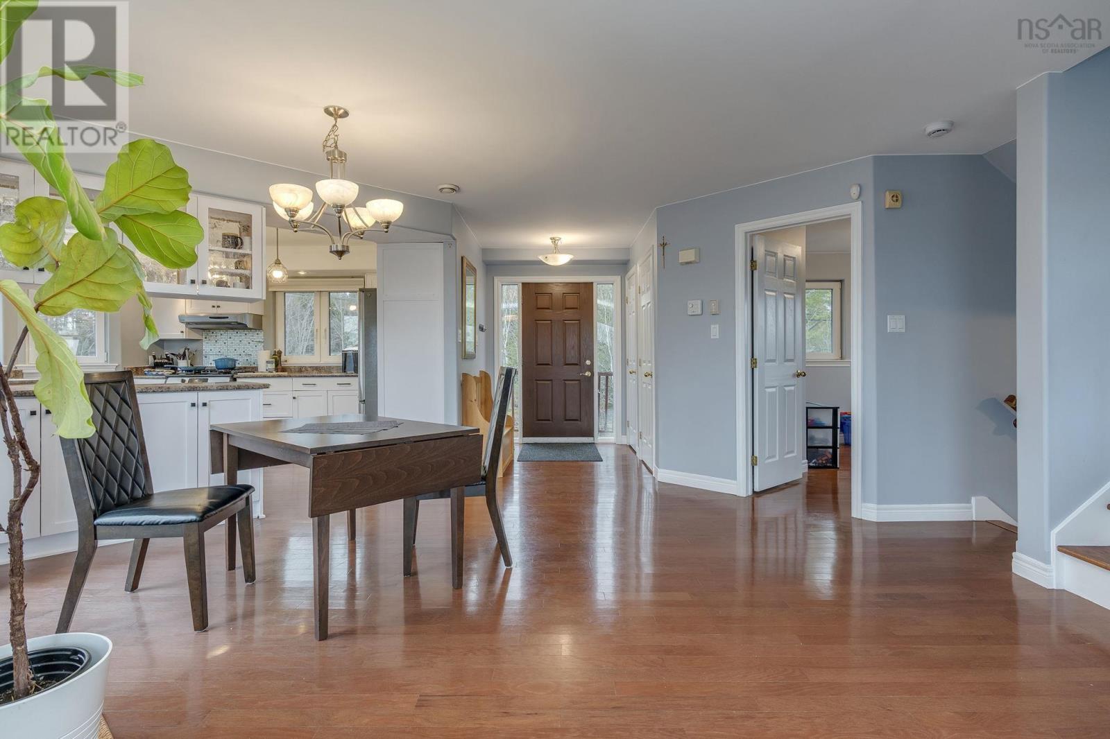 Property 8 of 50 of 31 Limestone Avenue