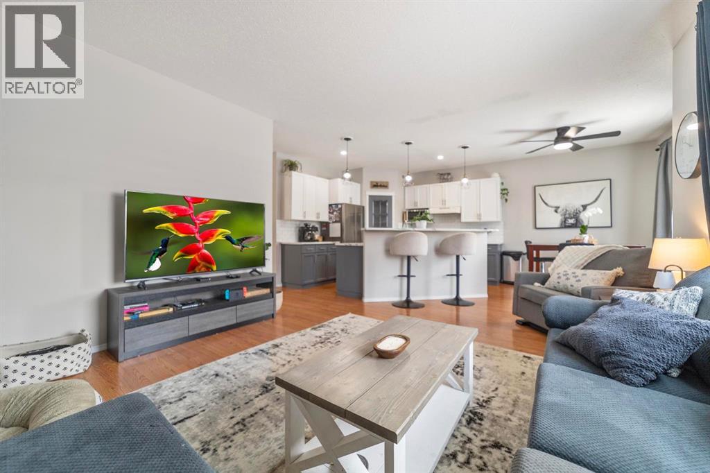 52 ELLIOTT DRIVE - Image 3