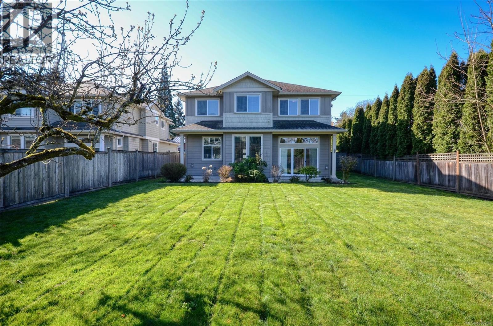  1220 Marchant Road, Central Saanich