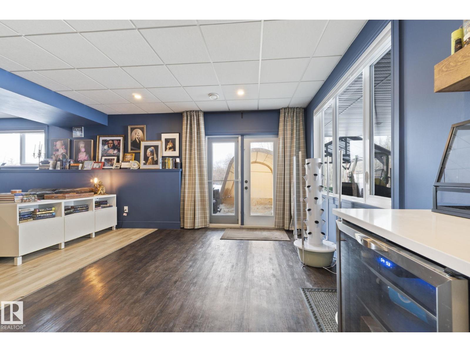 #7 53214 RGE ROAD 13 - 37