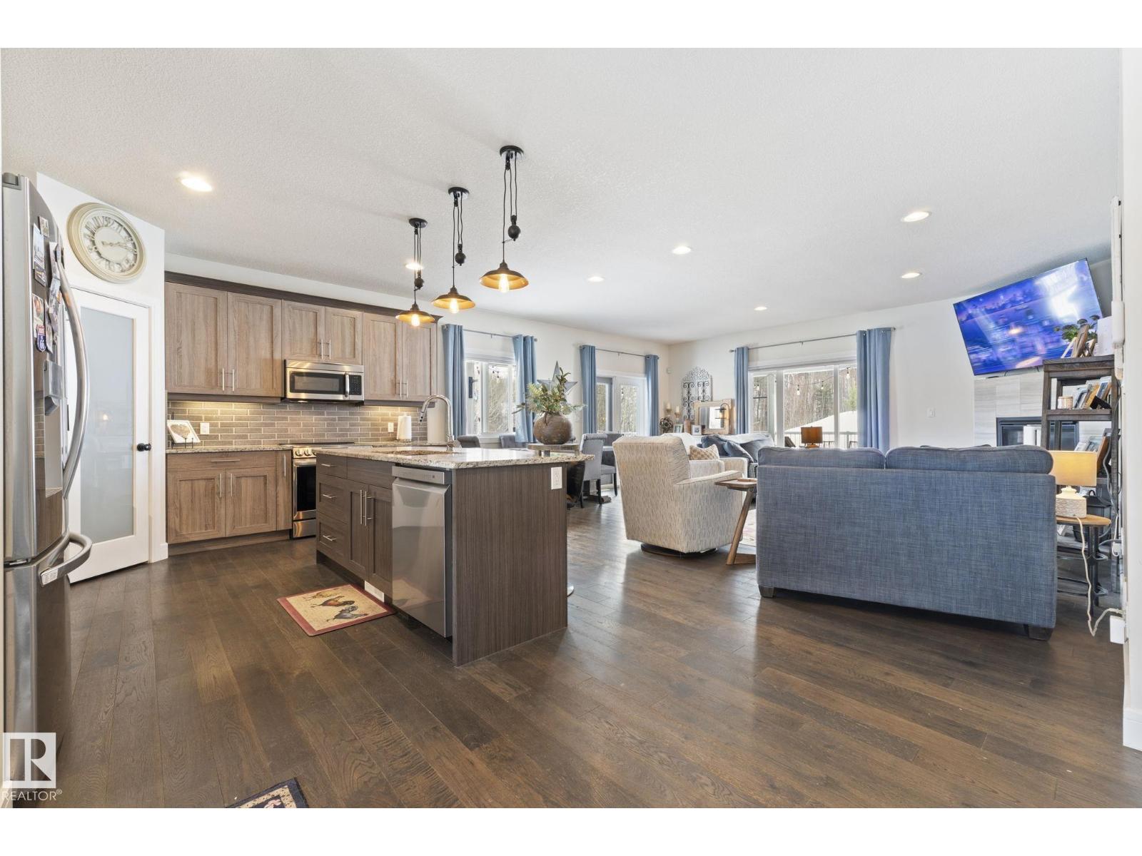 #7 53214 RGE ROAD 13 - 10