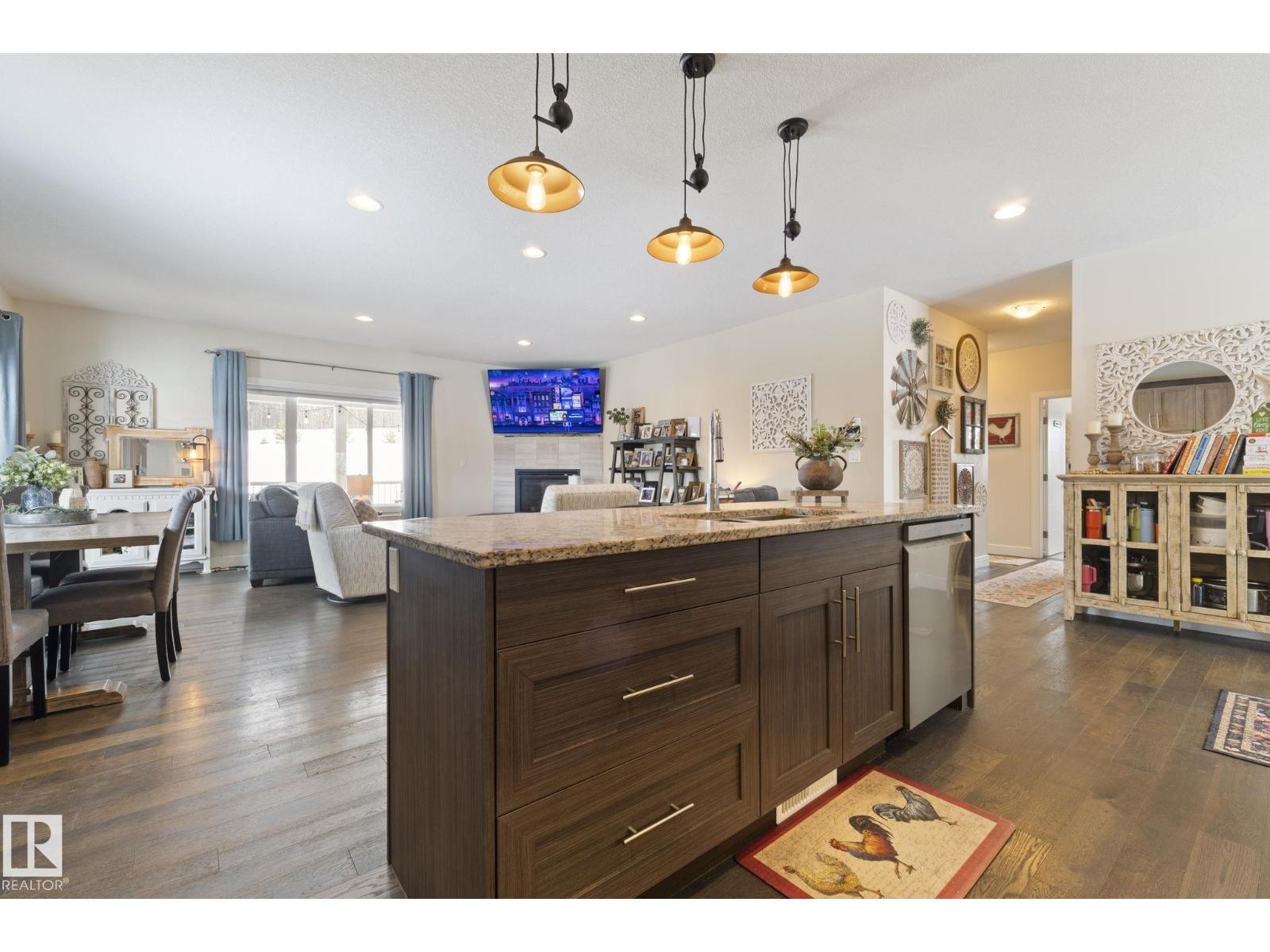 #7 53214 RGE ROAD 13 - 13