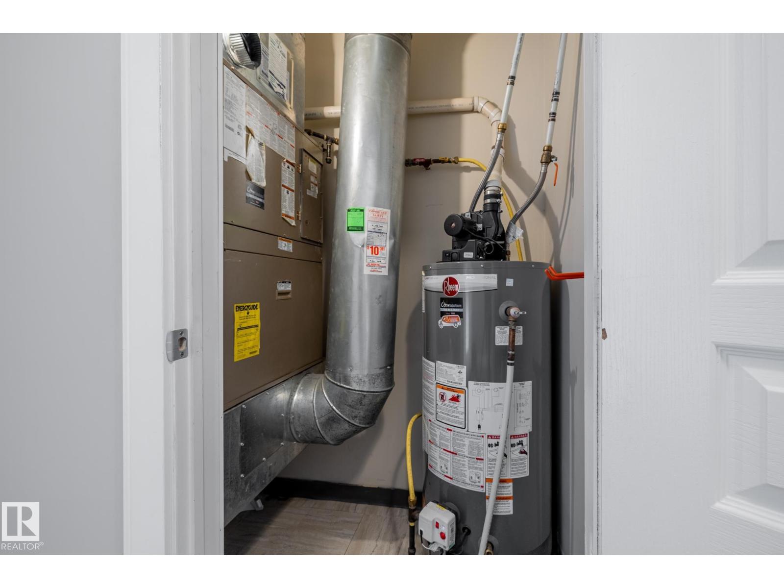 #114 10531 117 ST NW - 30