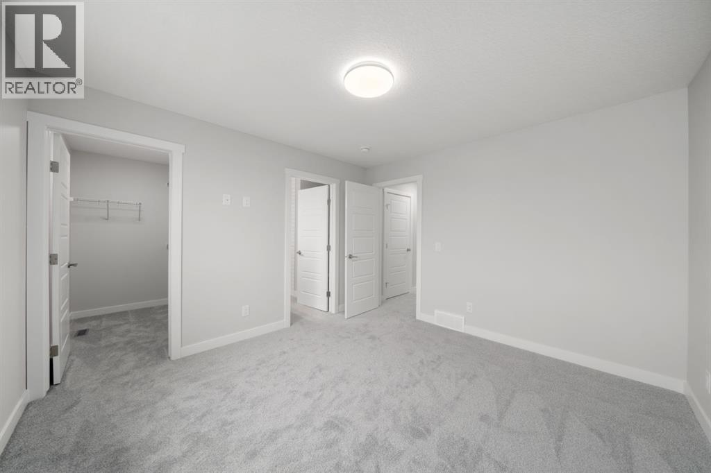 Single Family House for Sale in  Sora Gate SE Hotchkiss Calgary 