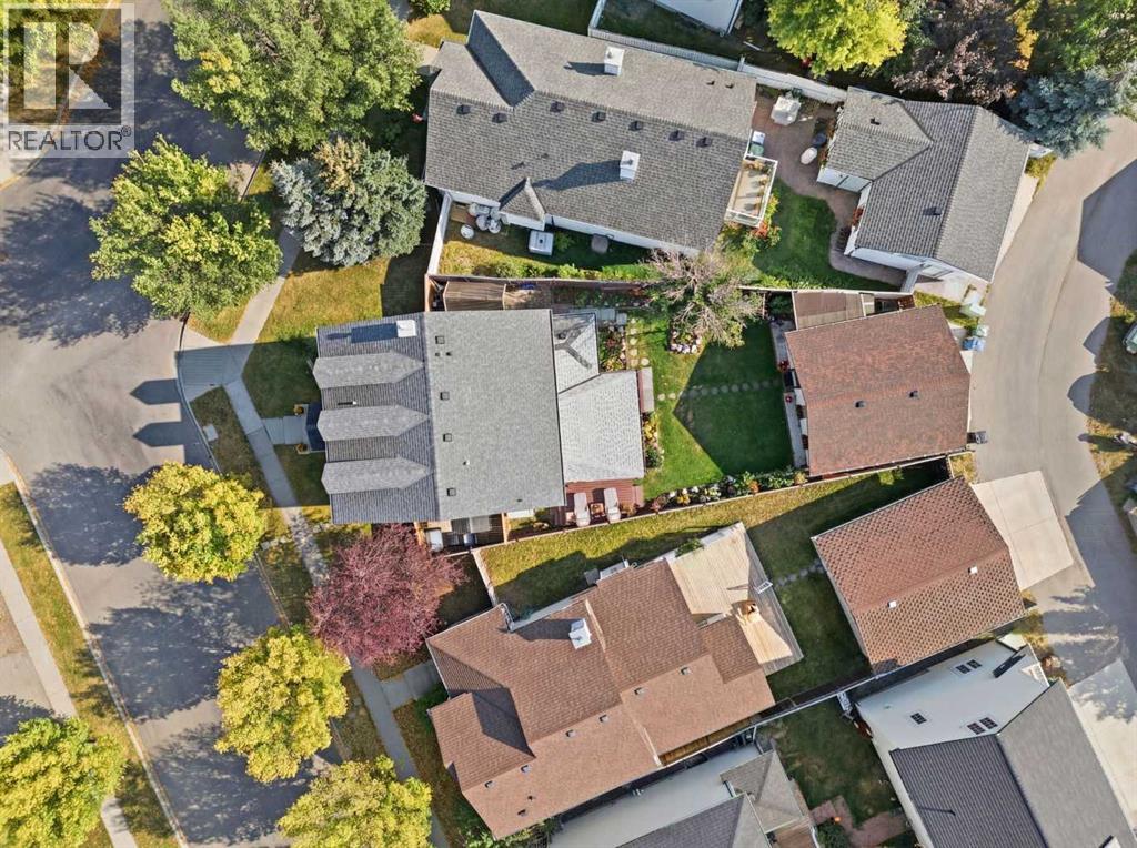 Single Family House for Sale in  Prestwick Green SE McKenzie Towne Calgary 