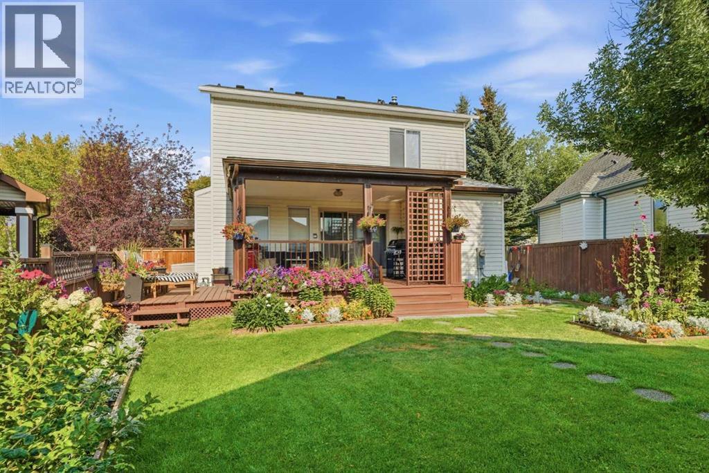 Single Family House for Sale in  Prestwick Green SE McKenzie Towne Calgary 