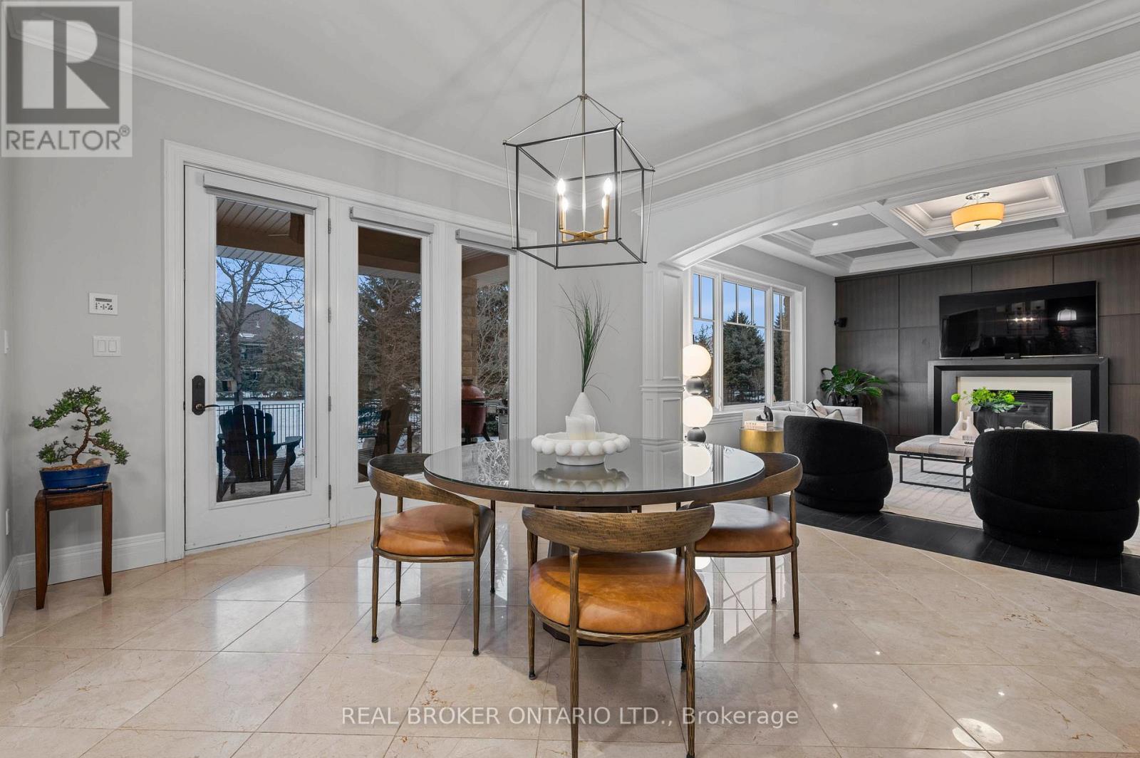 459 DEER RIDGE DRIVE