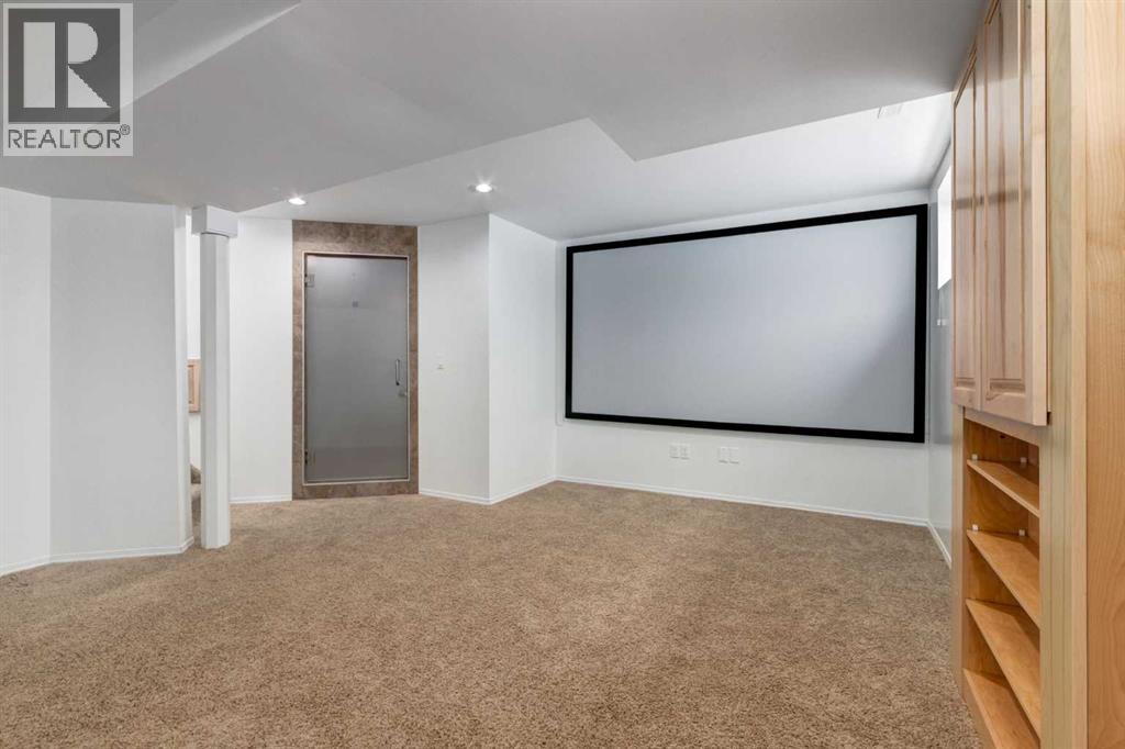 Single Family House for Sale in  Everstone Road SW Evergreen Calgary 