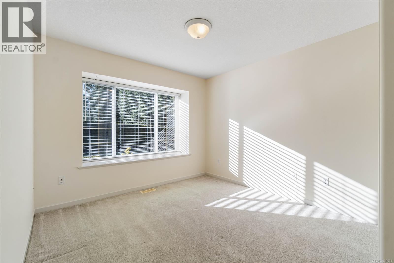 #1 850 ARBUTUS ST - 25