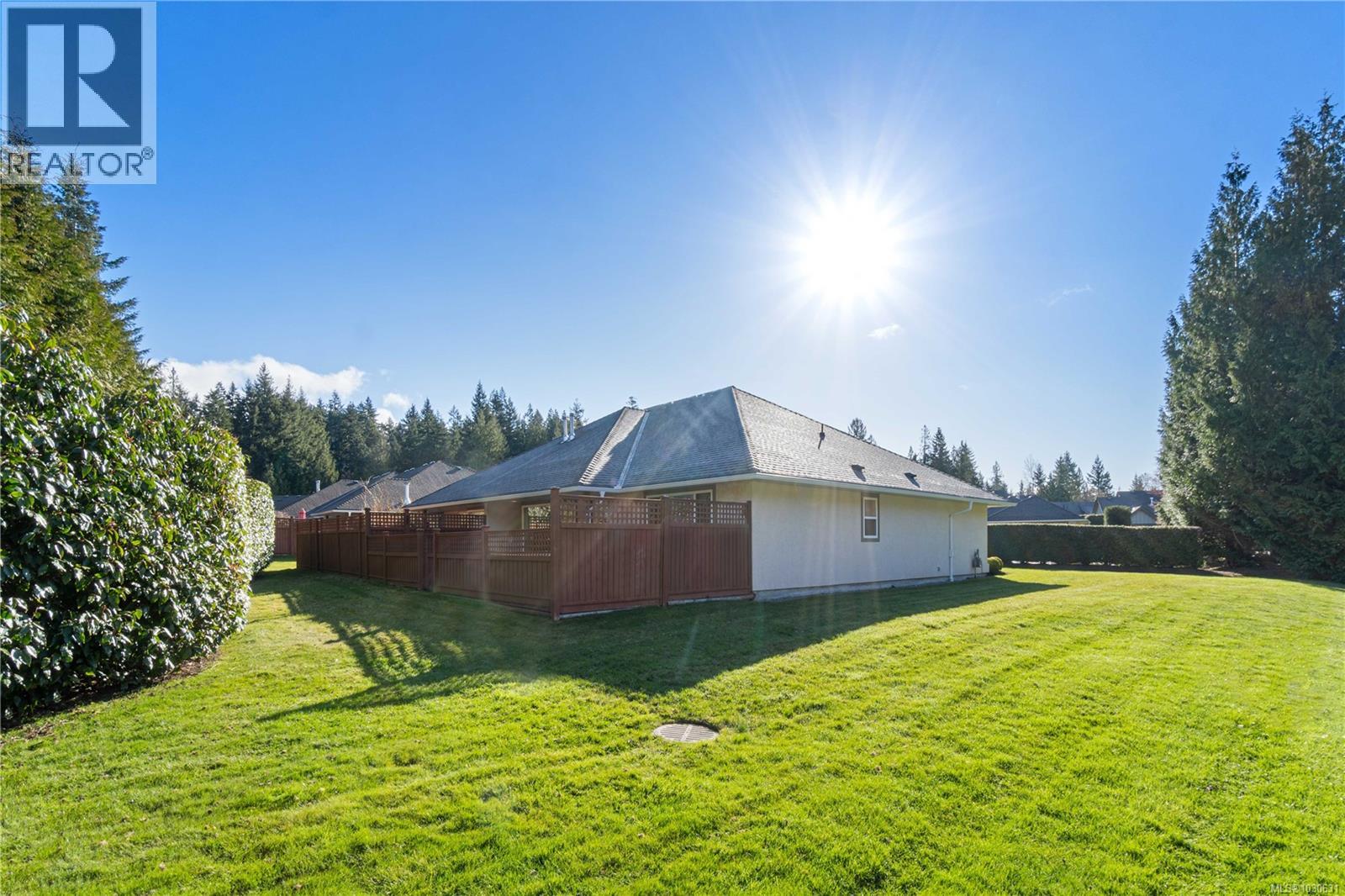 #1 850 Arbutus St - 31