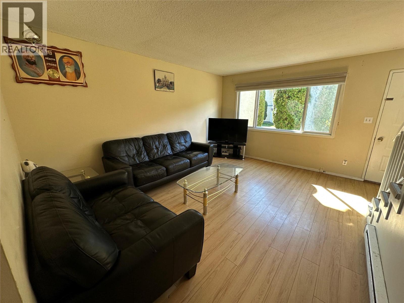 #11 6370 Park Drive - 4