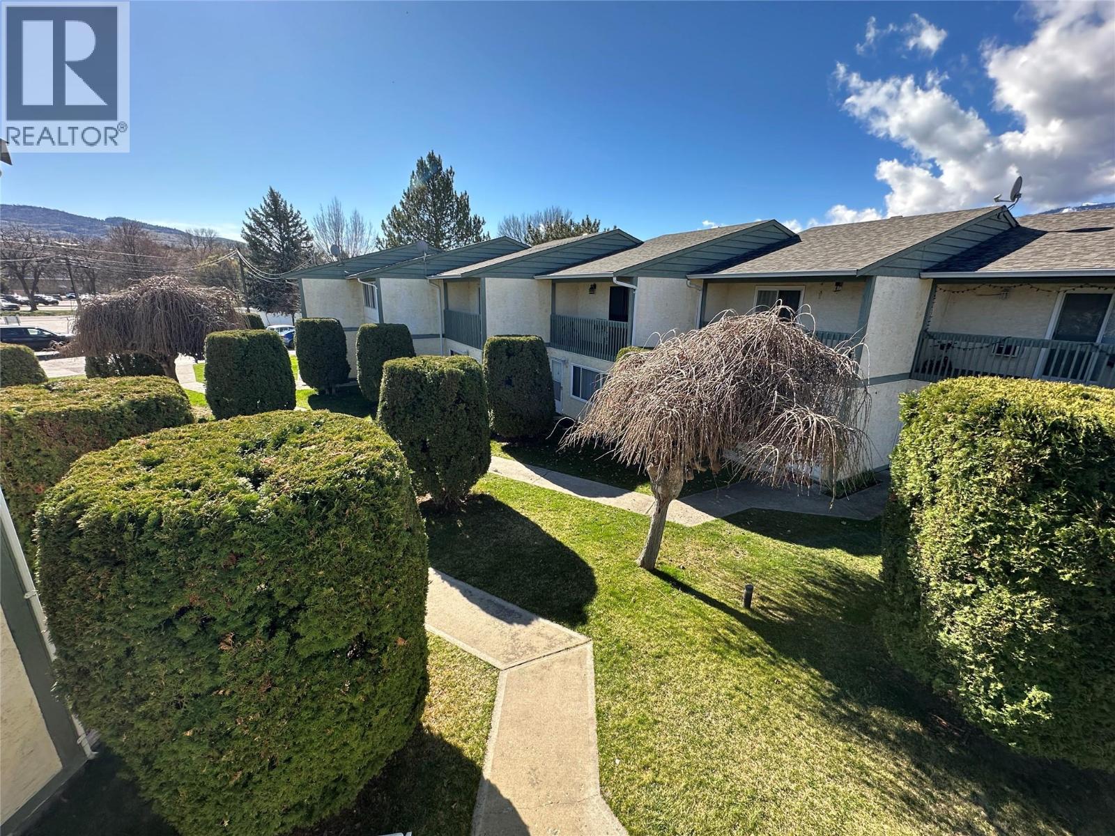 6370 Park Drive Unit# 11, Oliver