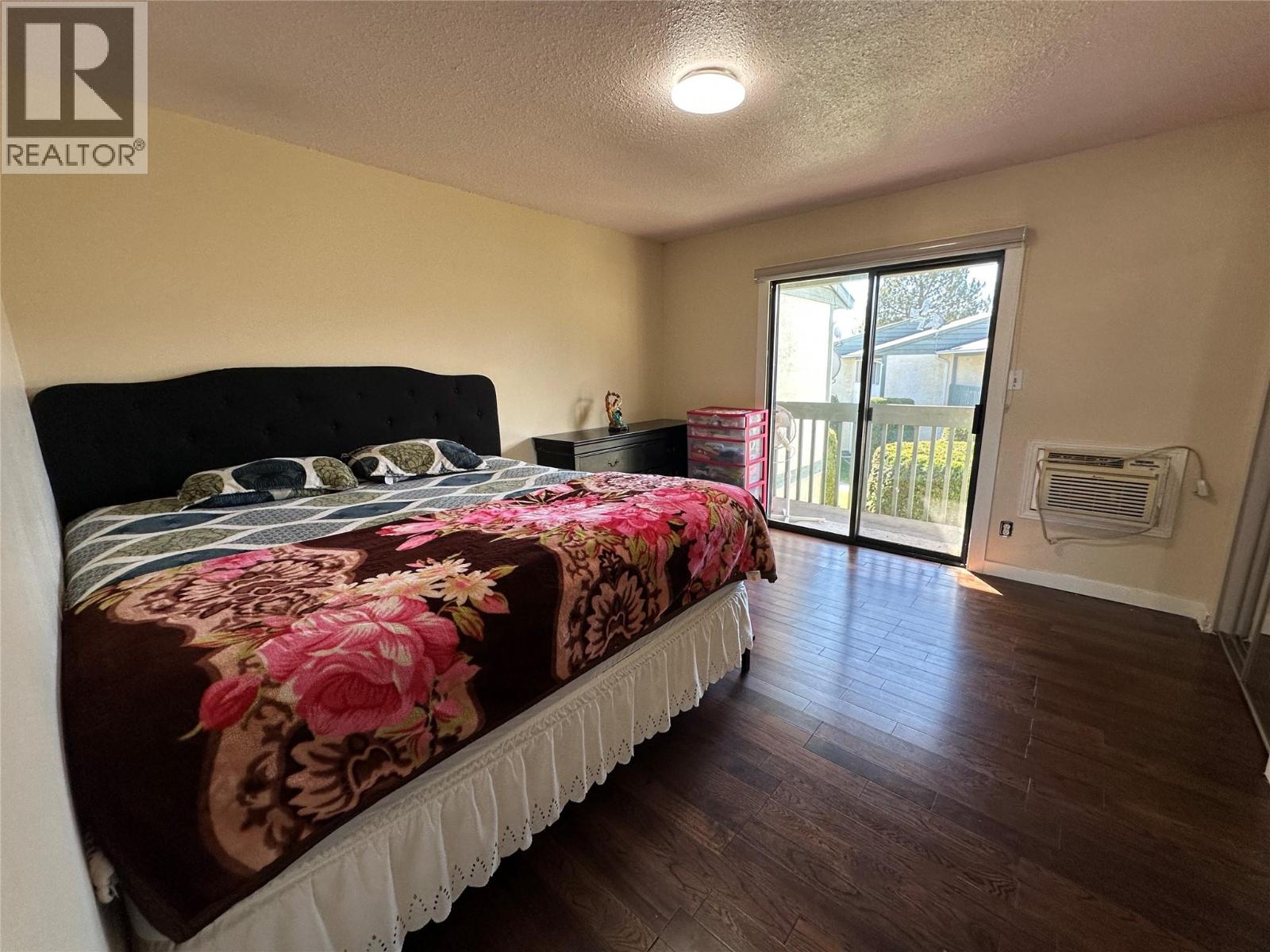 #11 6370 Park Drive - 21