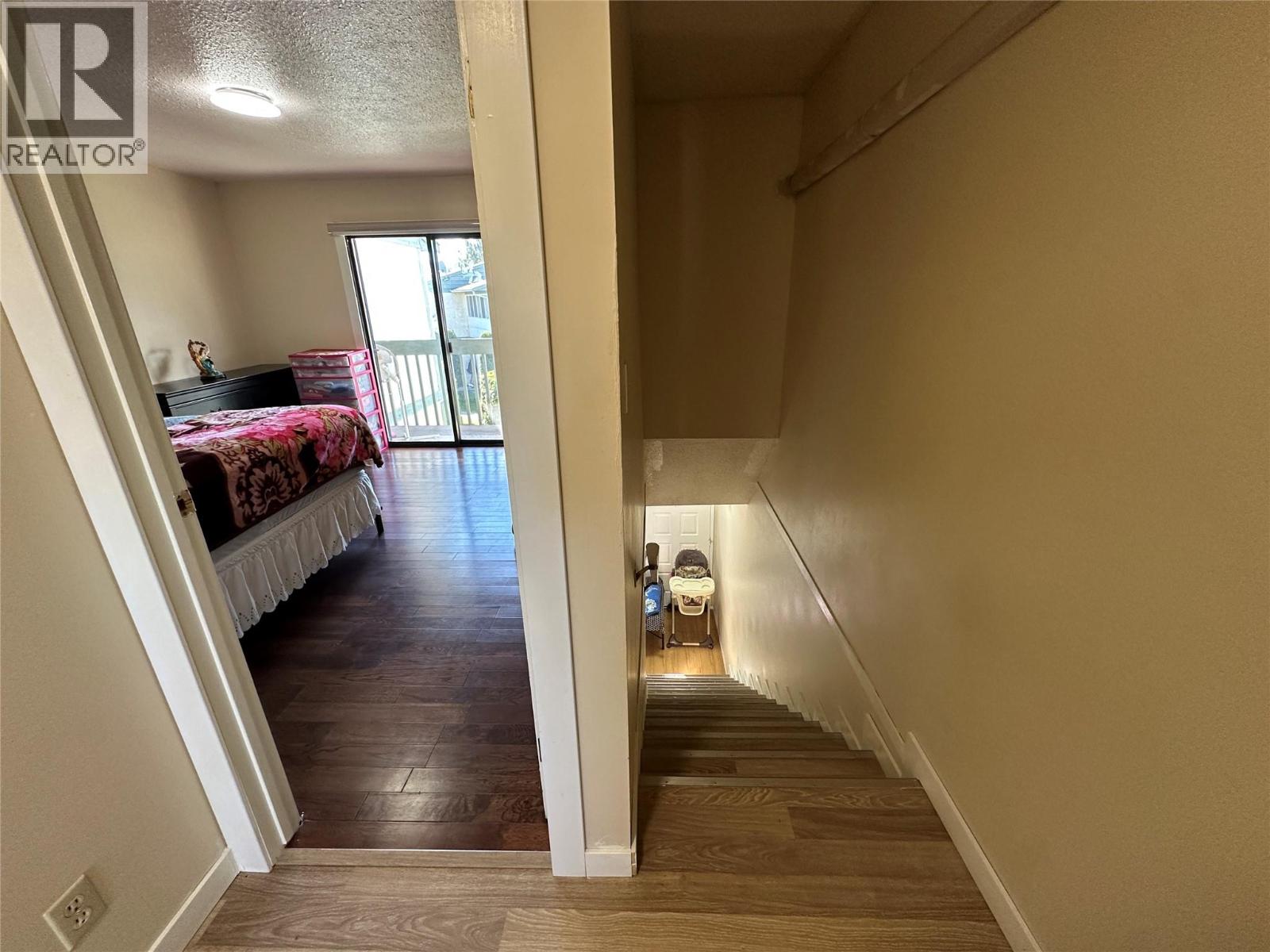 6370 Park Drive Unit# 11, Oliver