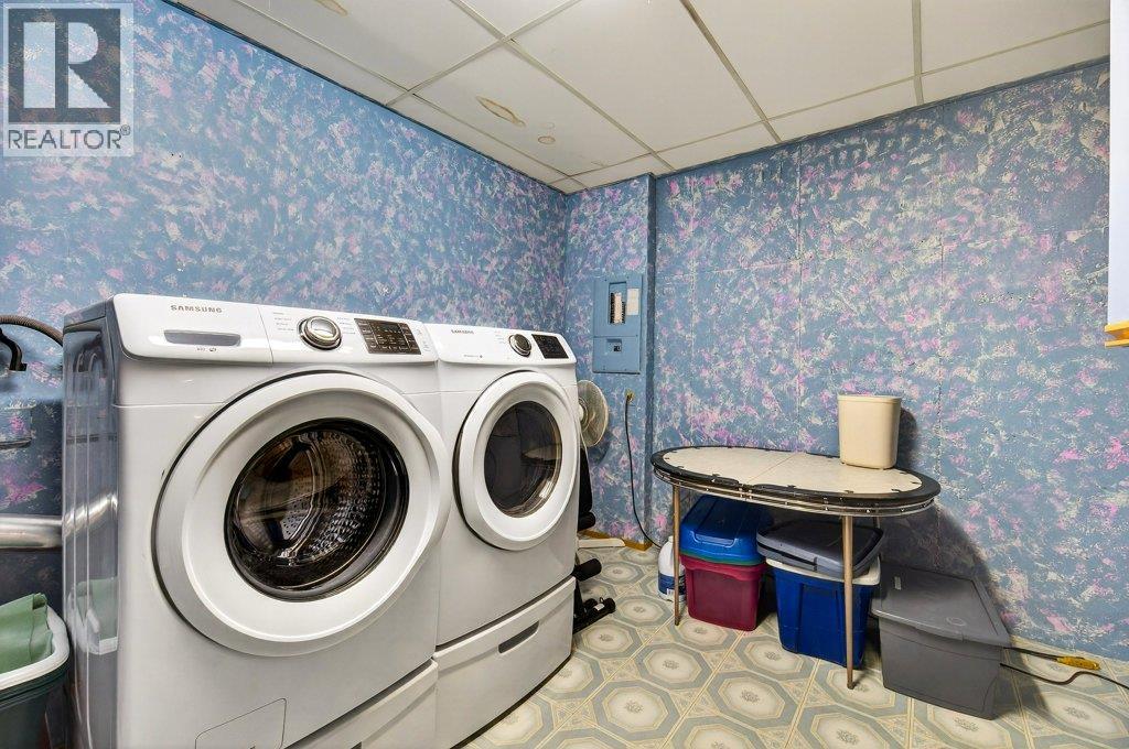 4751 Lakeshore Road NE, Salmon Arm