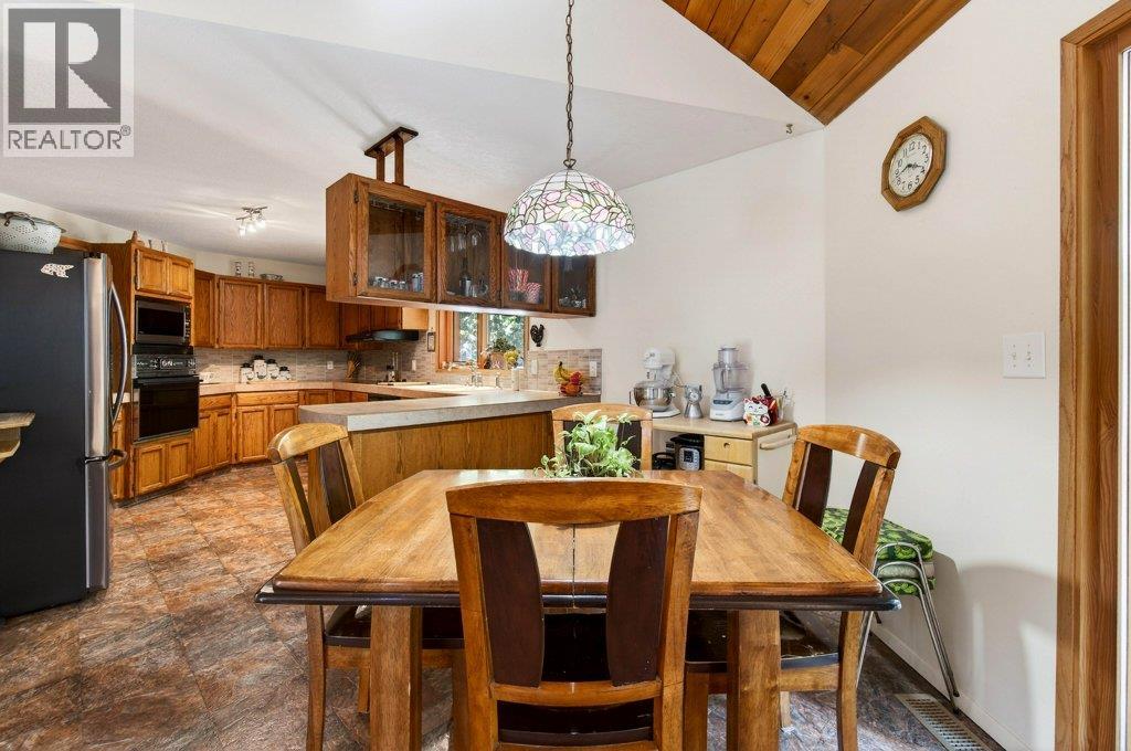 7905 97A Highway, Mara