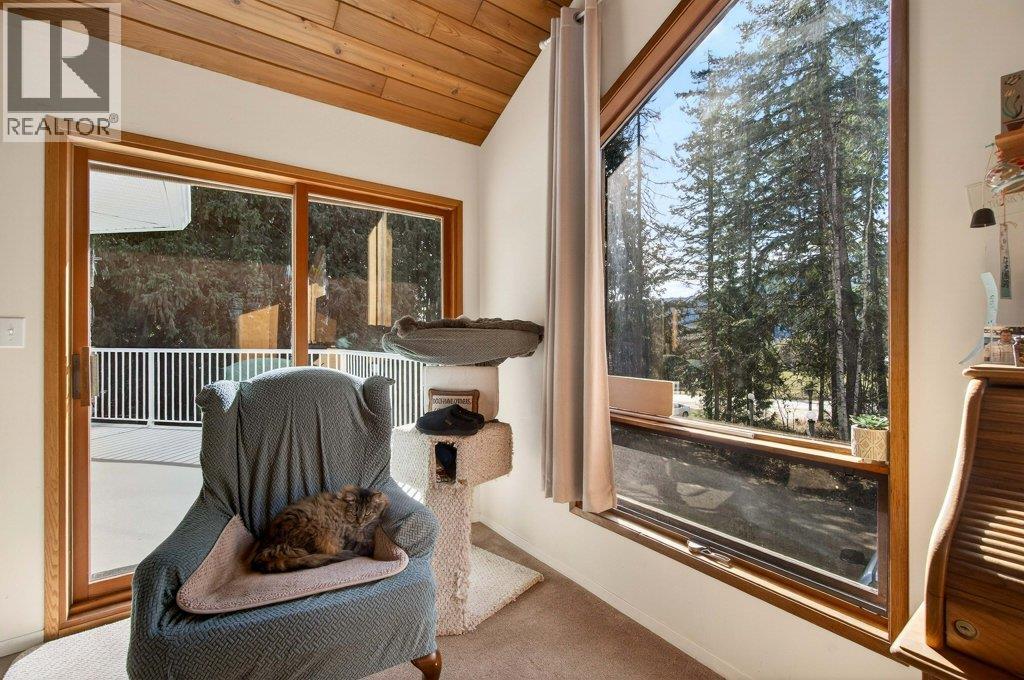 7905 97A Highway, Mara