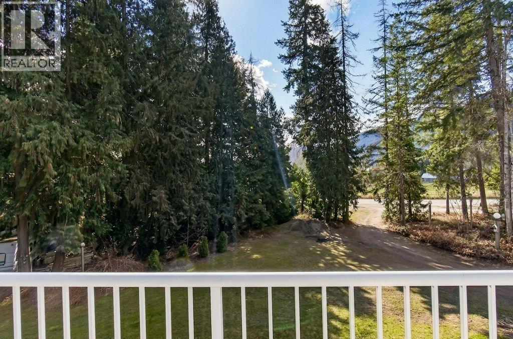 7905 97A Highway, Mara