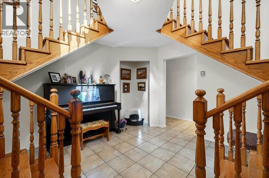 7905 97A Highway, Mara