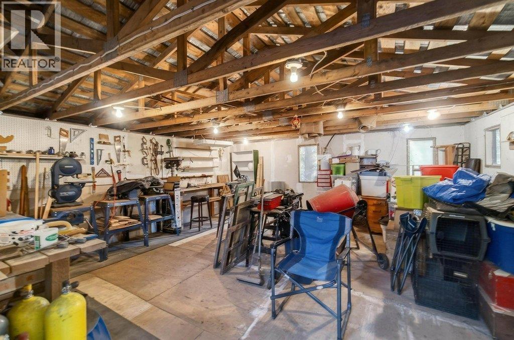 7905 97A Highway, Mara