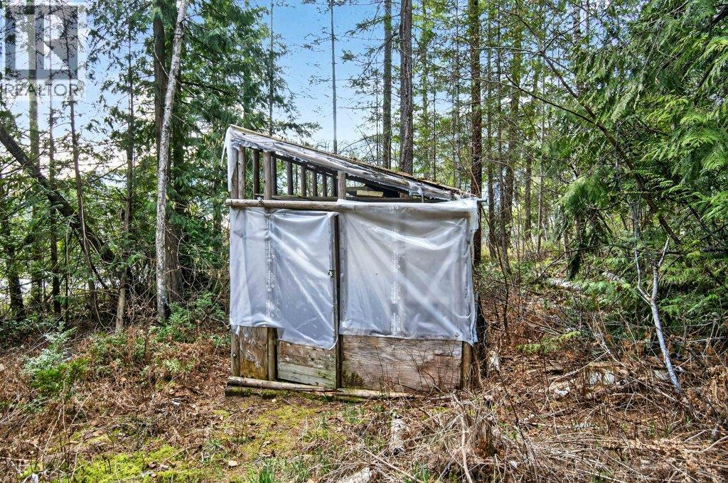 7905 97A Highway, Mara