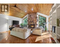 7905 97a Highway, Mara, BC V0E2K0 Photo 14