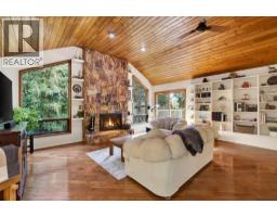 7905 97a Highway, Mara, BC V0E2K0 Photo 15