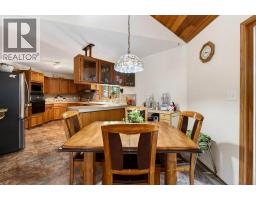 7905 97a Highway, Mara, BC V0E2K0 Photo 18