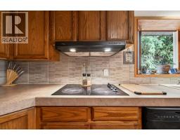 7905 97a Highway, Mara, BC V0E2K0 Photo 20