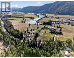 7905 97a Highway, Mara, BC V0E2K0 Photo 81