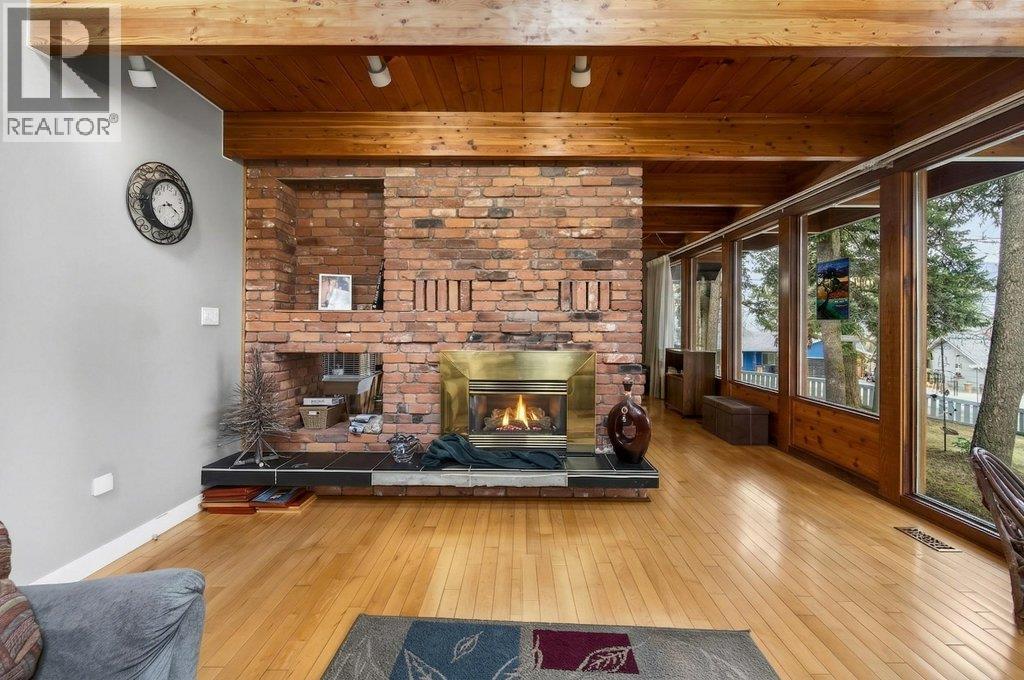 2530 4 Avenue NE, Salmon Arm