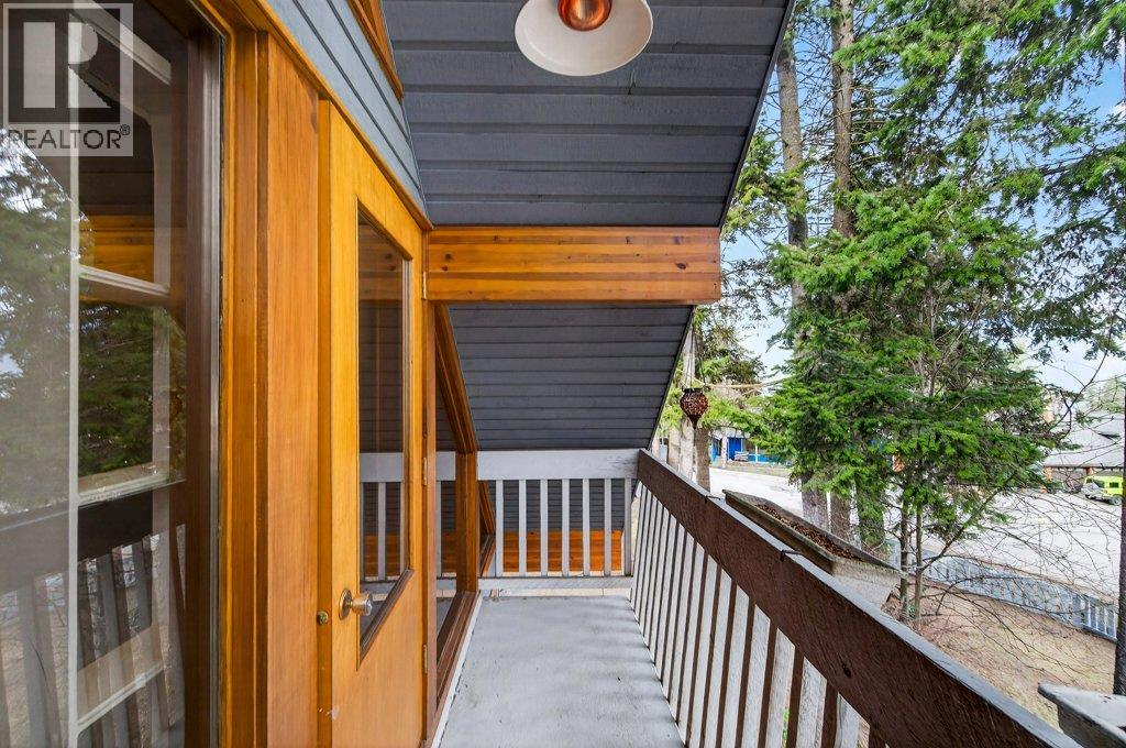 2530 4 Avenue NE, Salmon Arm