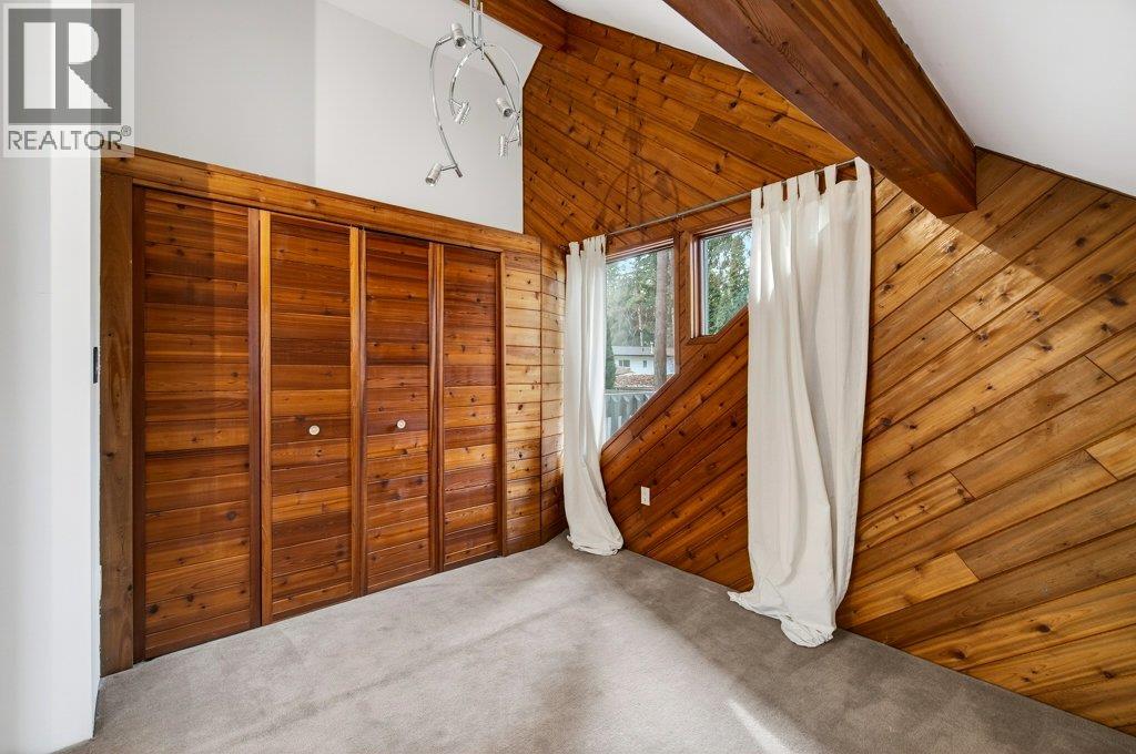 2530 4 Avenue NE, Salmon Arm