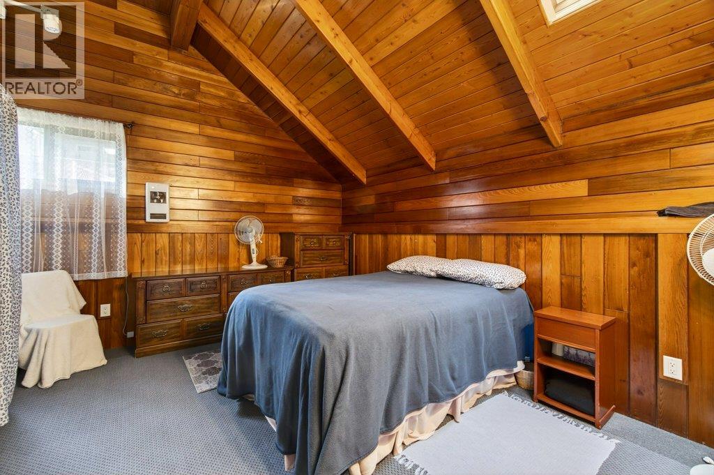 2530 4 Avenue NE, Salmon Arm