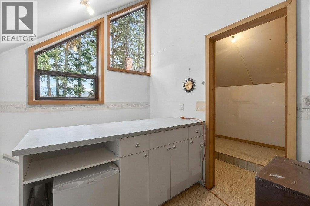 2530 4 Avenue NE, Salmon Arm