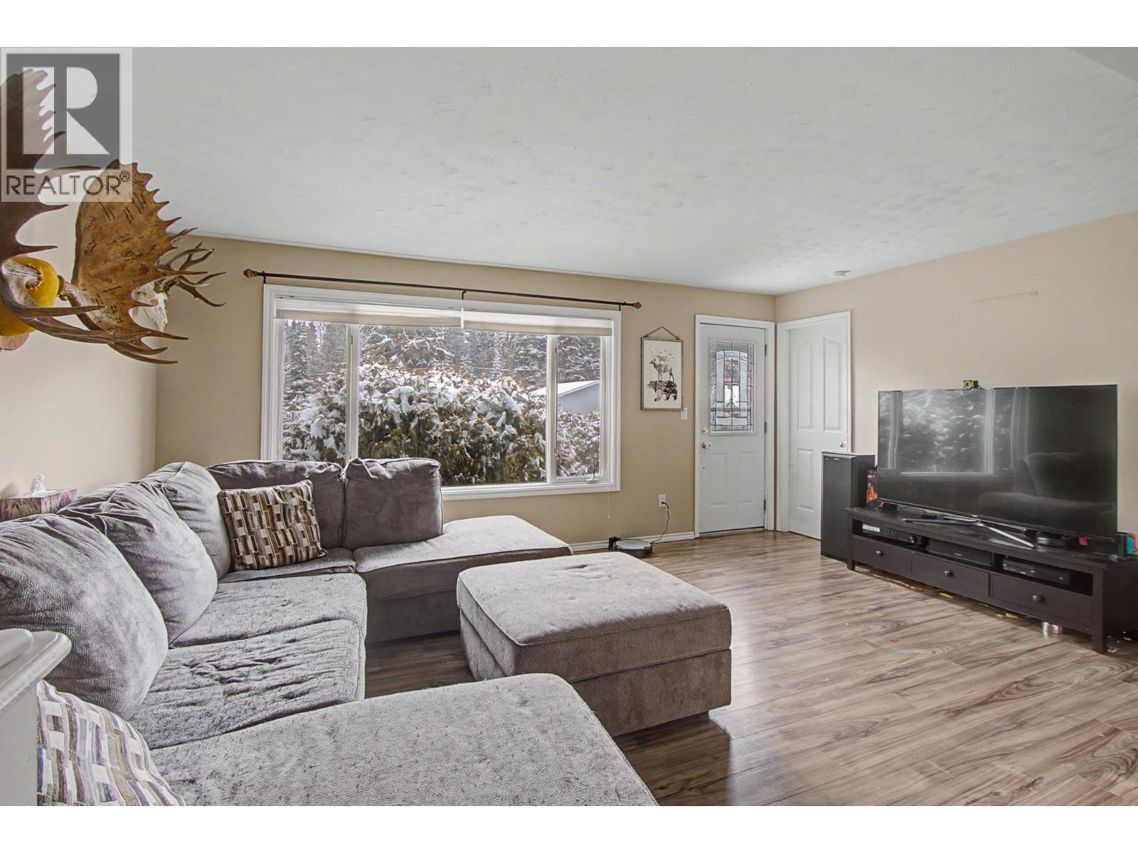 2422 MYTTING ROAD, Prince George