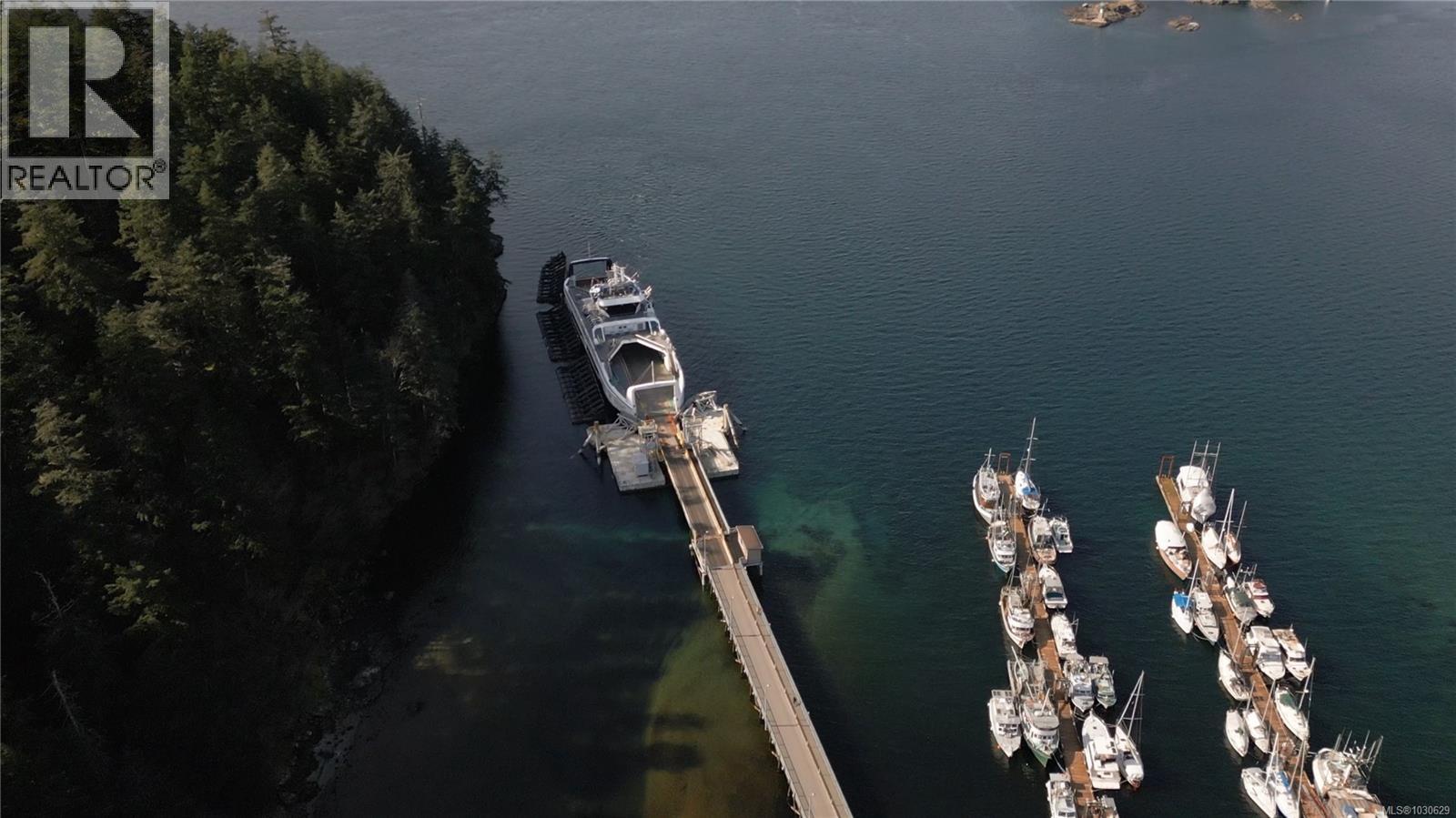  615 Green Road, Quadra Island