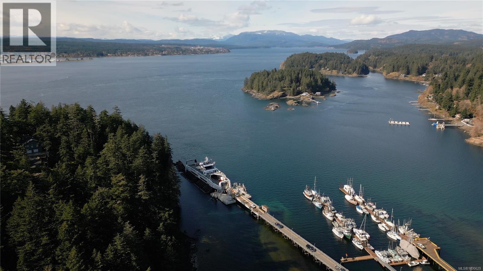  615 Green Road, Quadra Island