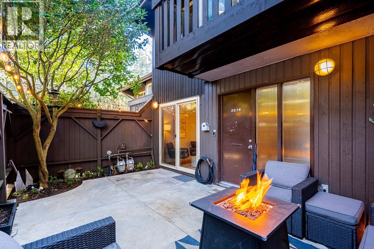 2076 PURCELL Way - main photo