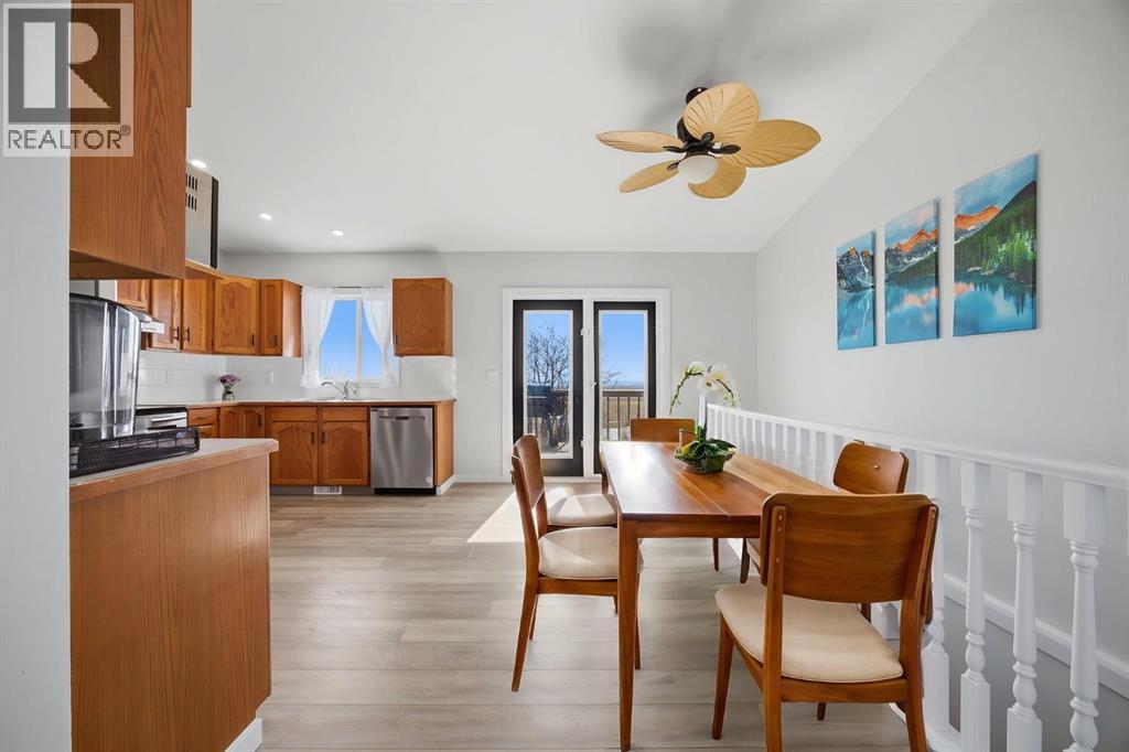 531 PIONEER DRIVE W - 13