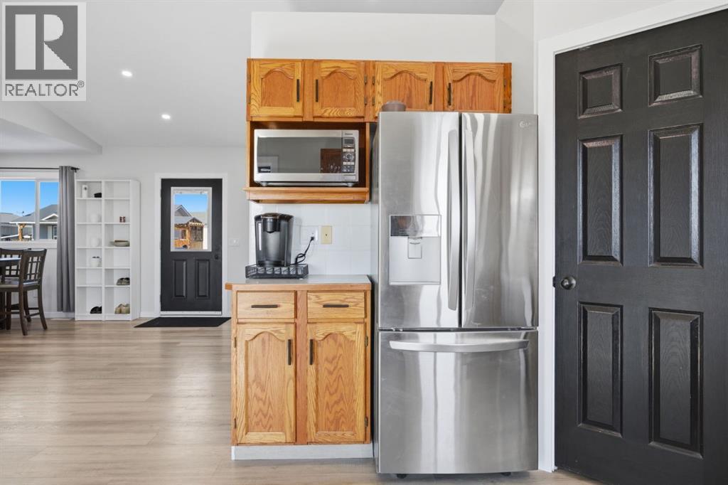 531 PIONEER DRIVE W - 17