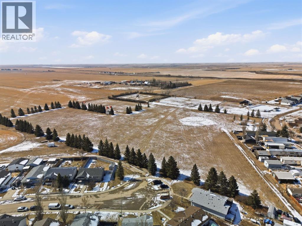 531 PIONEER DRIVE W - 44