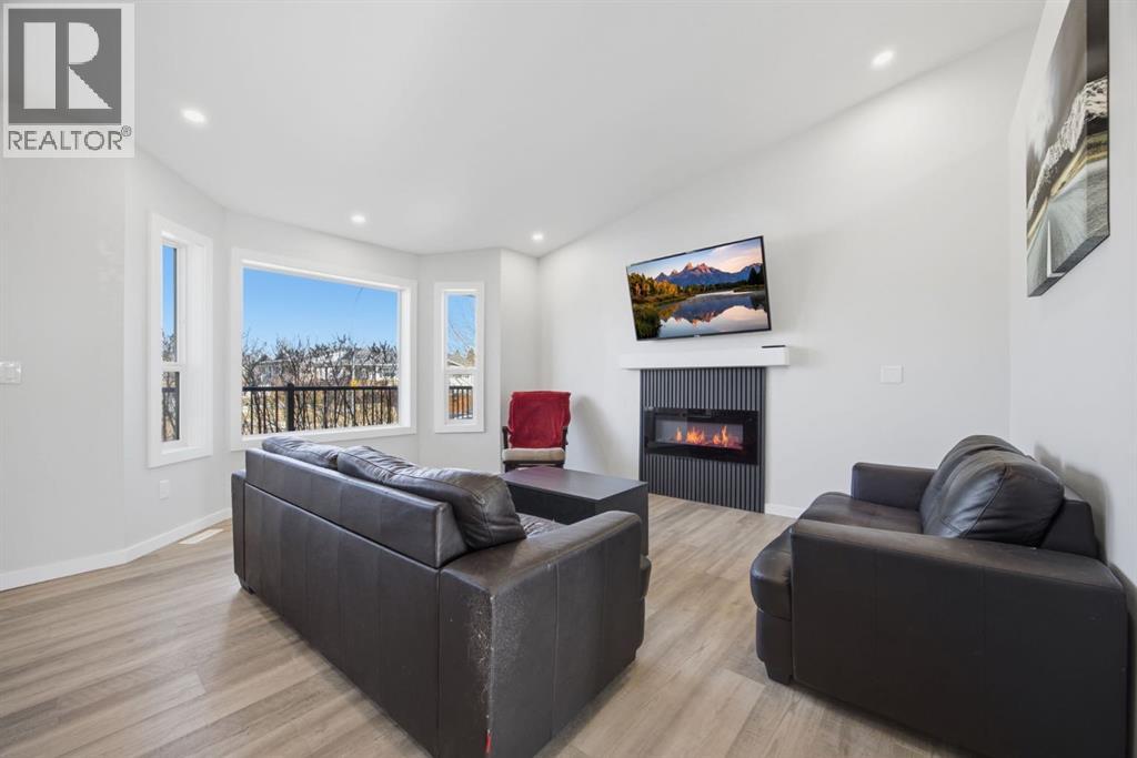 531 PIONEER DRIVE W - 5