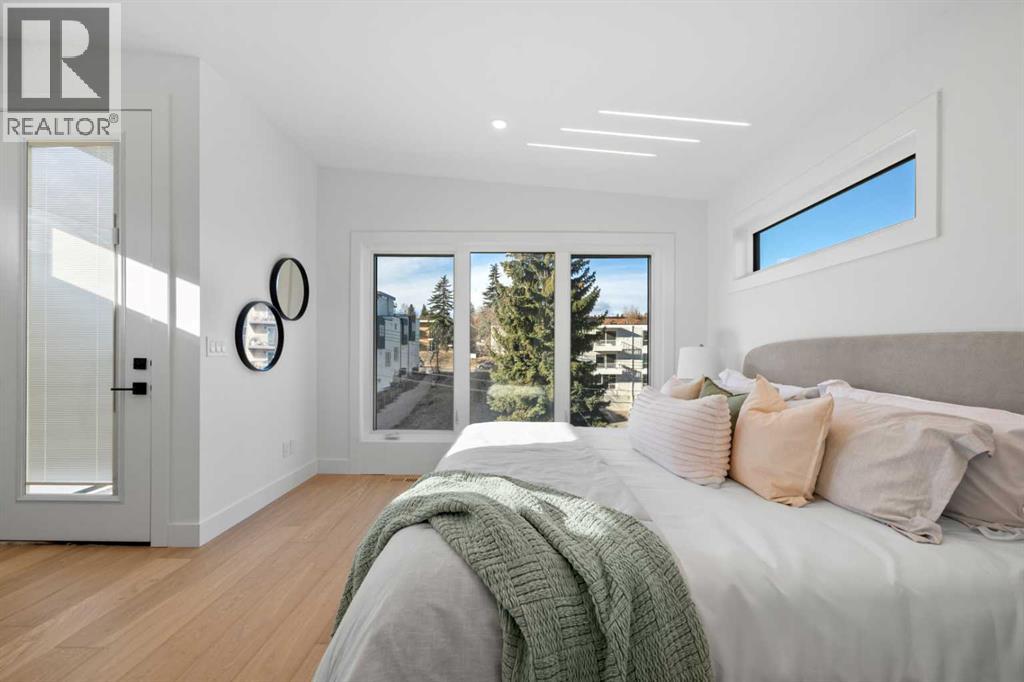 Single Family House for Sale in  B Street SW Bankview Calgary 