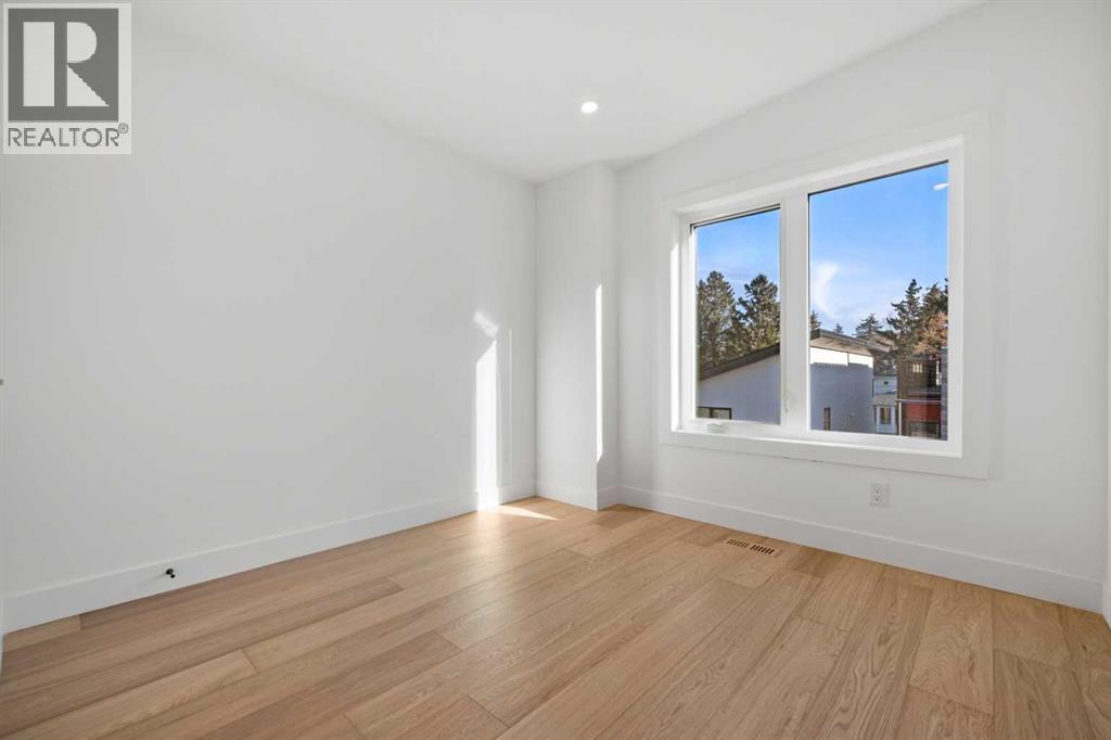 Single Family House for Sale in  B Street SW Bankview Calgary 