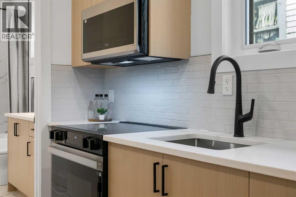 Single Family House for Sale in  B Street SW Bankview Calgary 